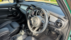 MINI Hatchback 1.5 Cooper Exclusive 5dr Auto Petrol Hatchback